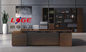 實木辦公家具有哪些錯誤保養(yǎng)方式呢？